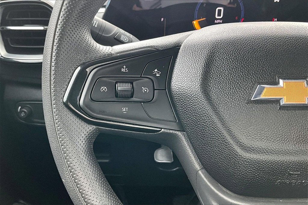 Used 2024 Chevrolet TrailBlazer LT w/ Driver Confidence Package image 7