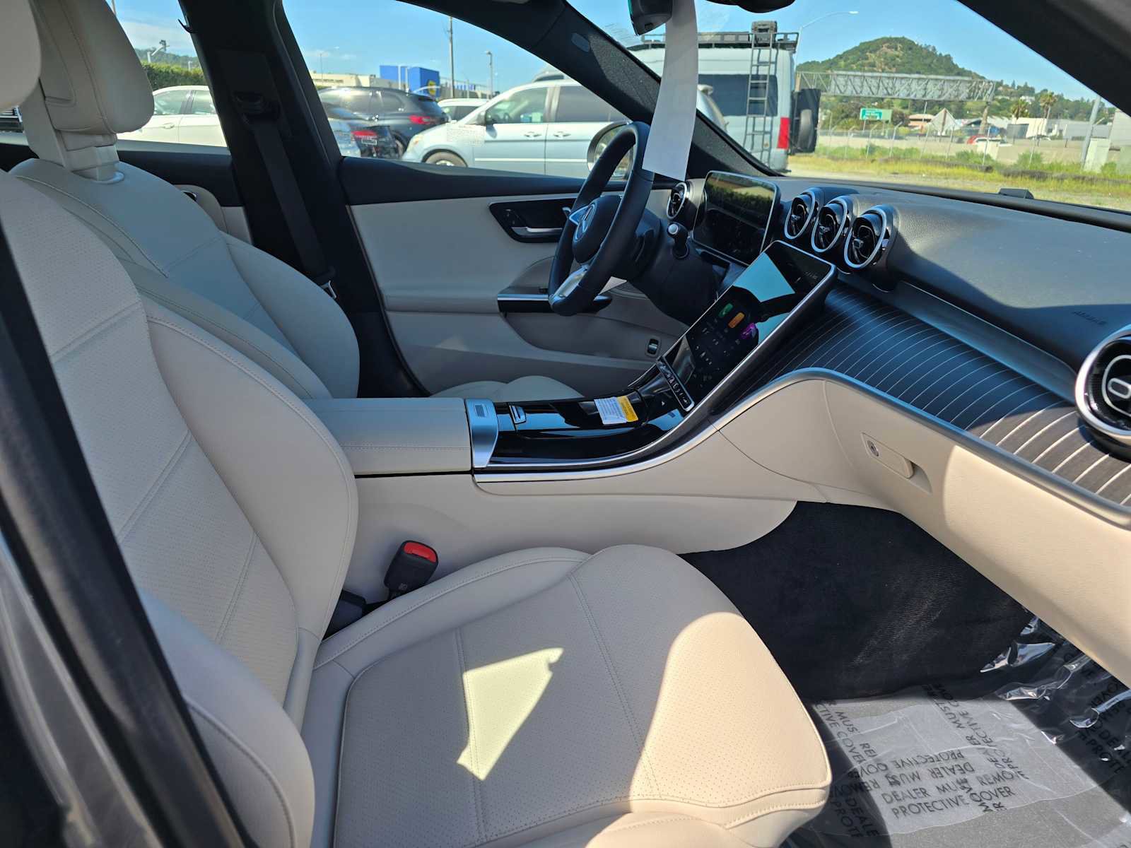 Used 2026 Mercedes-Benz C 300 Sedan image 11