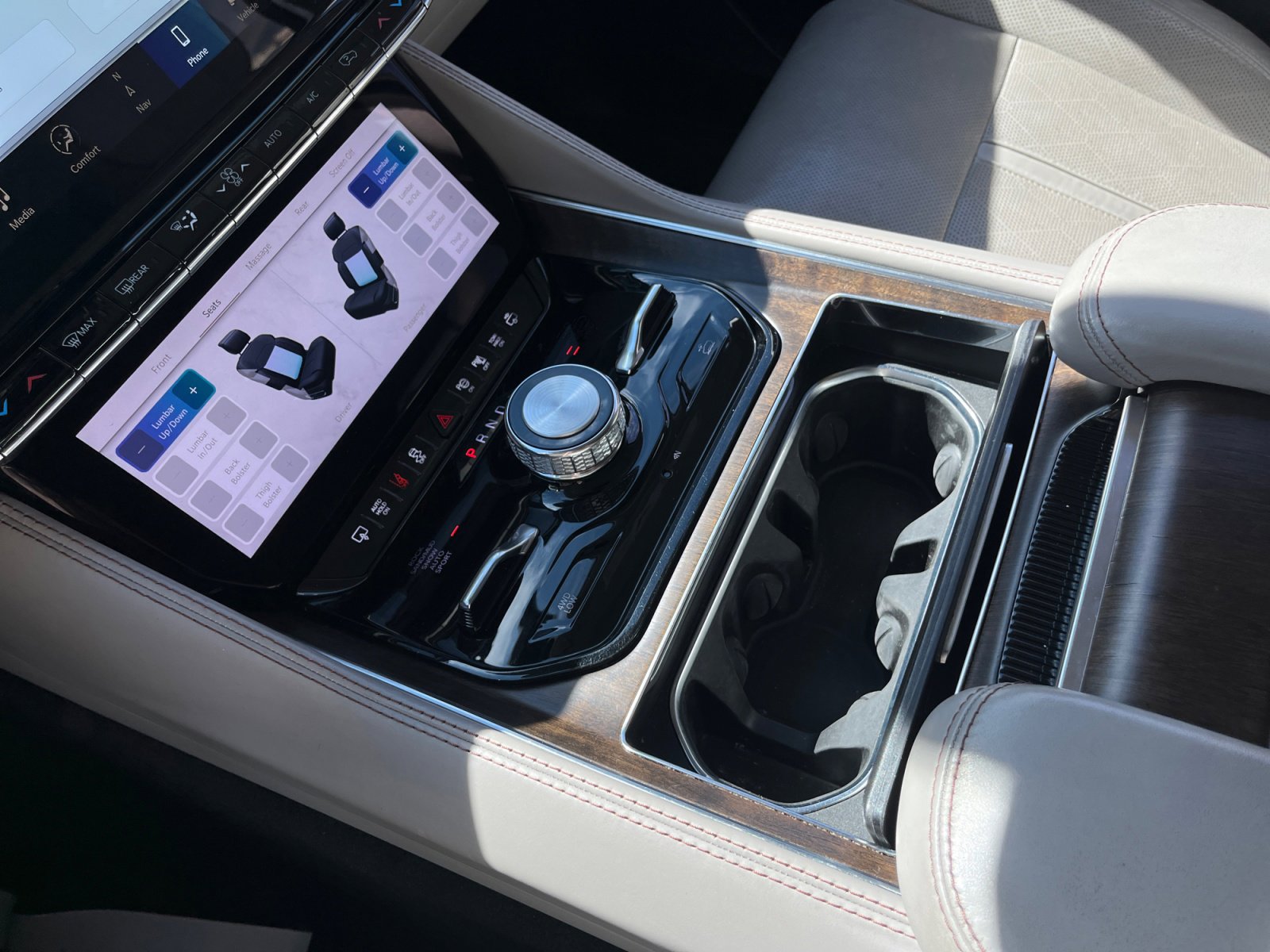 Used 2022 Jeep Grand Wagoneer Series II w/ Premium Group II image 24