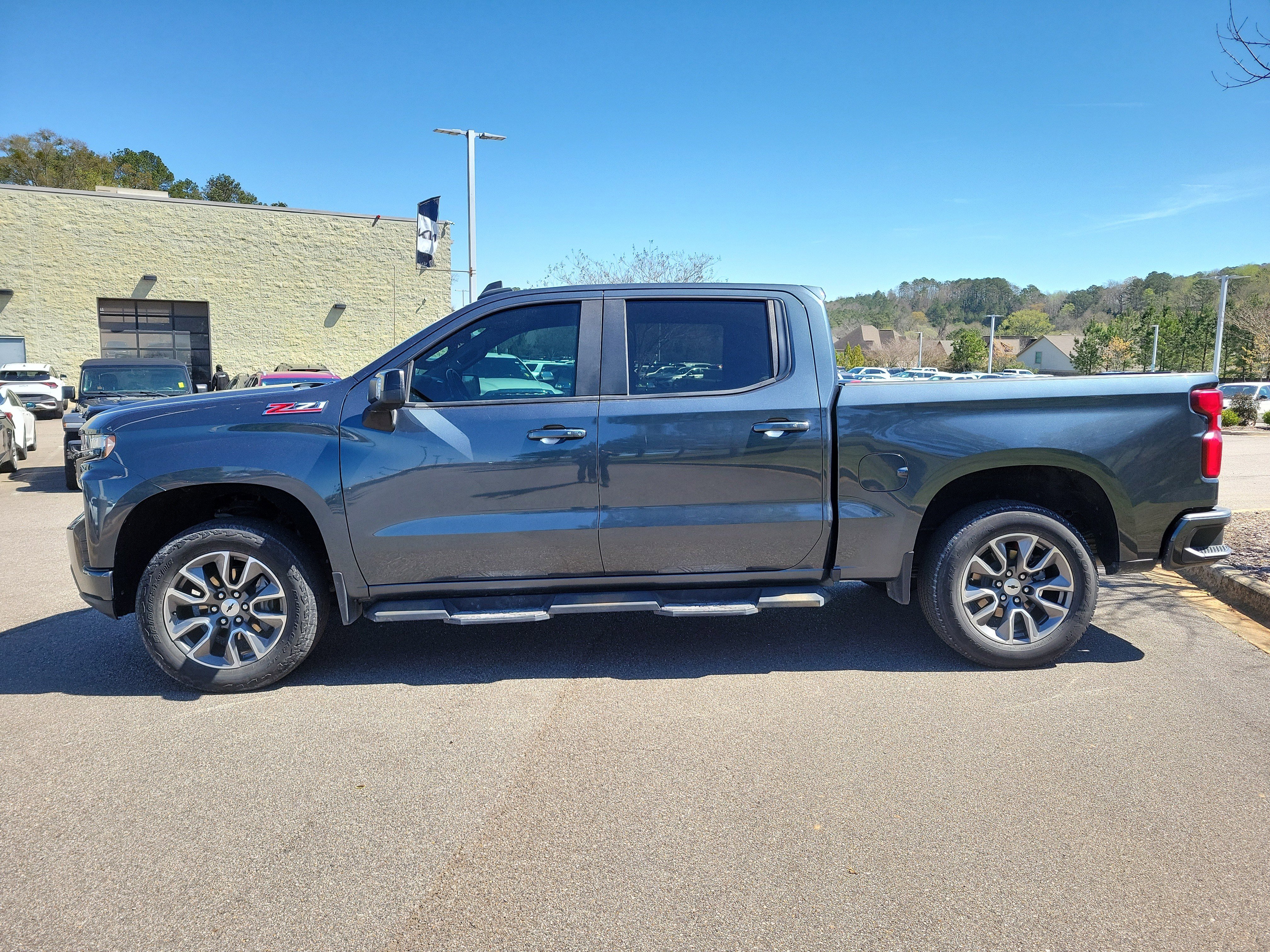 Used 2019 Chevrolet Silverado 1500 RST image 22