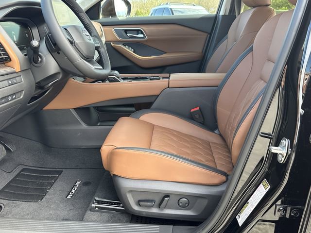New 2026 Nissan Rogue Platinum image 10