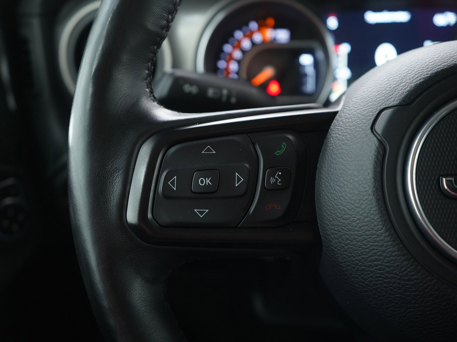 Used 2018 Jeep Wrangler Unlimited Sport S image 25