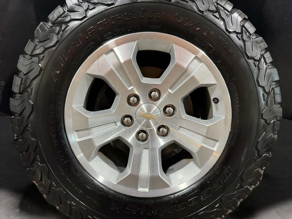 Used 2017 Chevrolet Silverado 1500 LT w/ All Star Edition AWD/4WD image 29