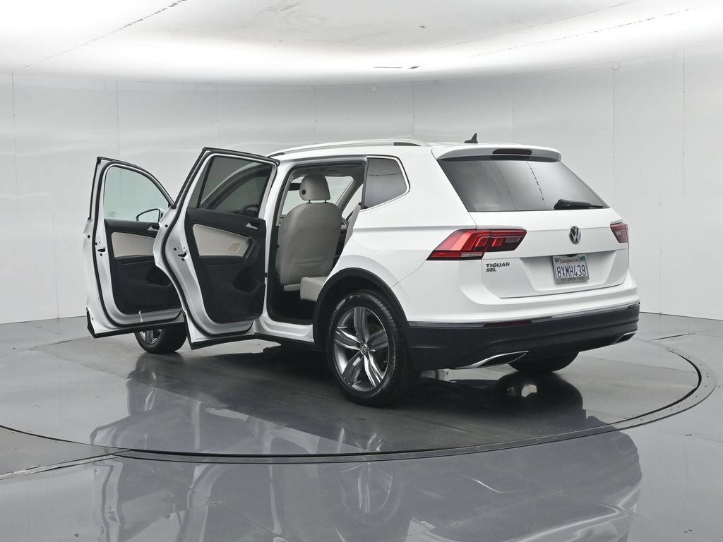 Used 2021 Volkswagen Tiguan SEL FWD image 36