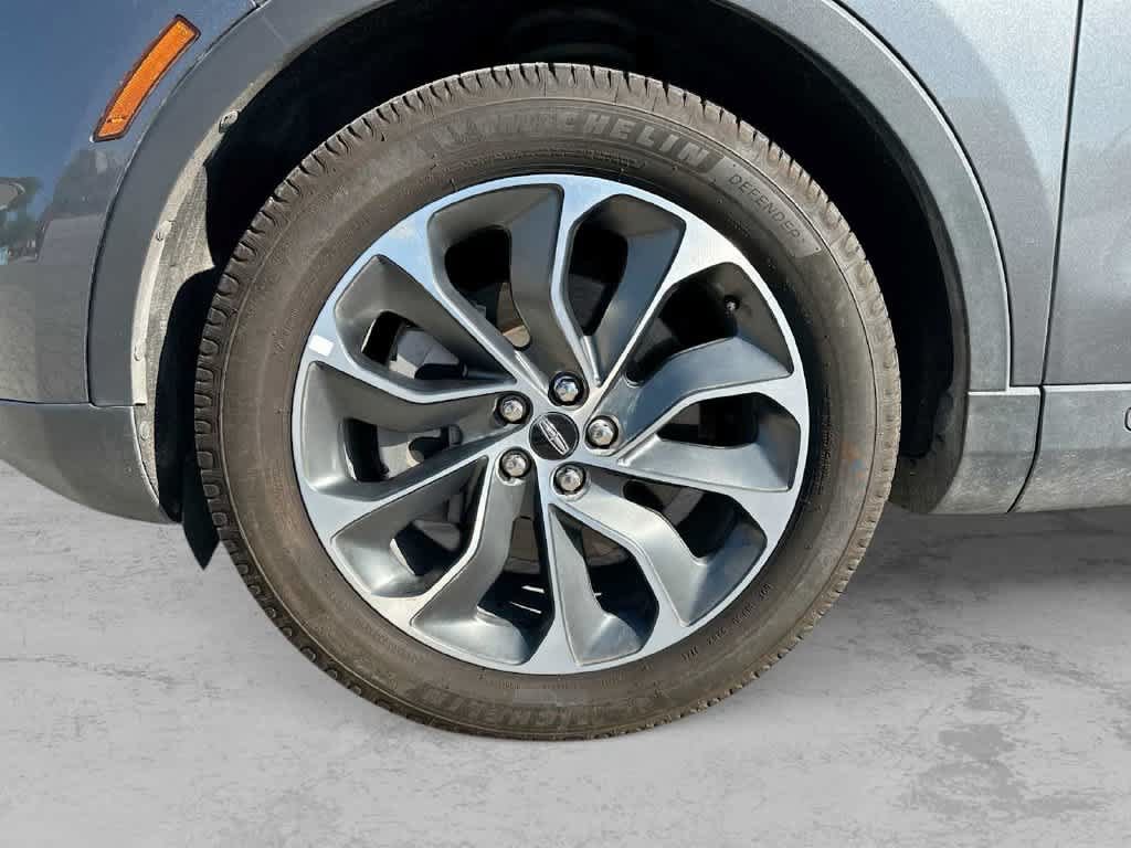 Used 2023 Lincoln Nautilus Reserve FWD image 16