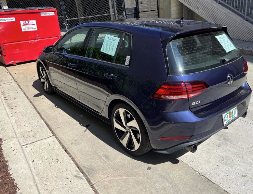 Used 2018 Volkswagen GTI 4-Door FWD image 2