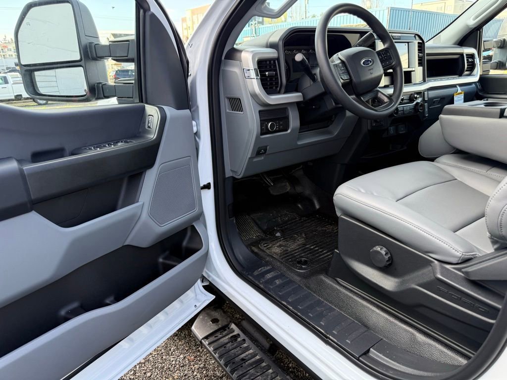New 2026 Ford F350 XL w/ XL Off-Road Package image 32
