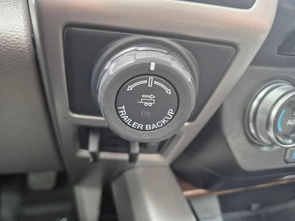 Used 2018 Ford F150 Lariat image 23