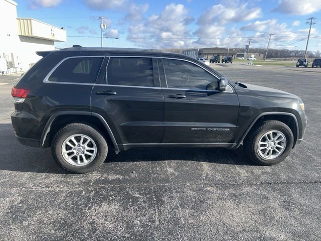 Used 2020 Jeep Grand Cherokee Laredo image 8