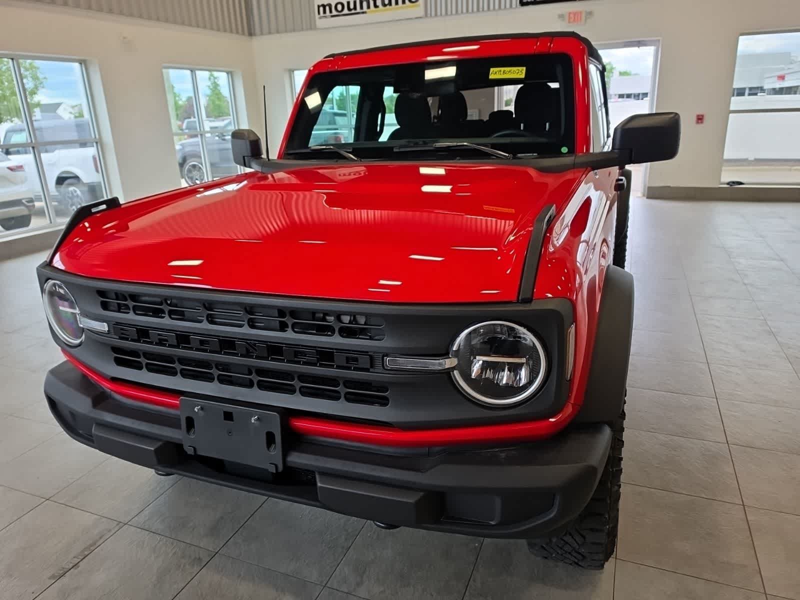 Used 2023 Ford Bronco 4-Door AWD/4WD video 2