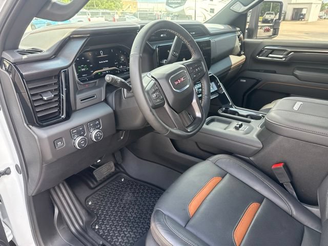 Used 2025 GMC Sierra 2500 AT4 w/ Max Trailering Package AWD/4WD image 24