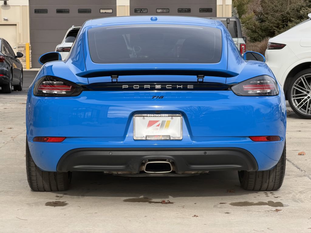 Used 2025 Porsche 718 Cayman w/ Sport Chrono Package image 8