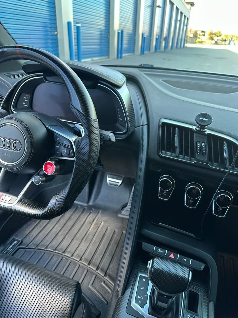 Used 2017 Audi R8 V10 plus image 27