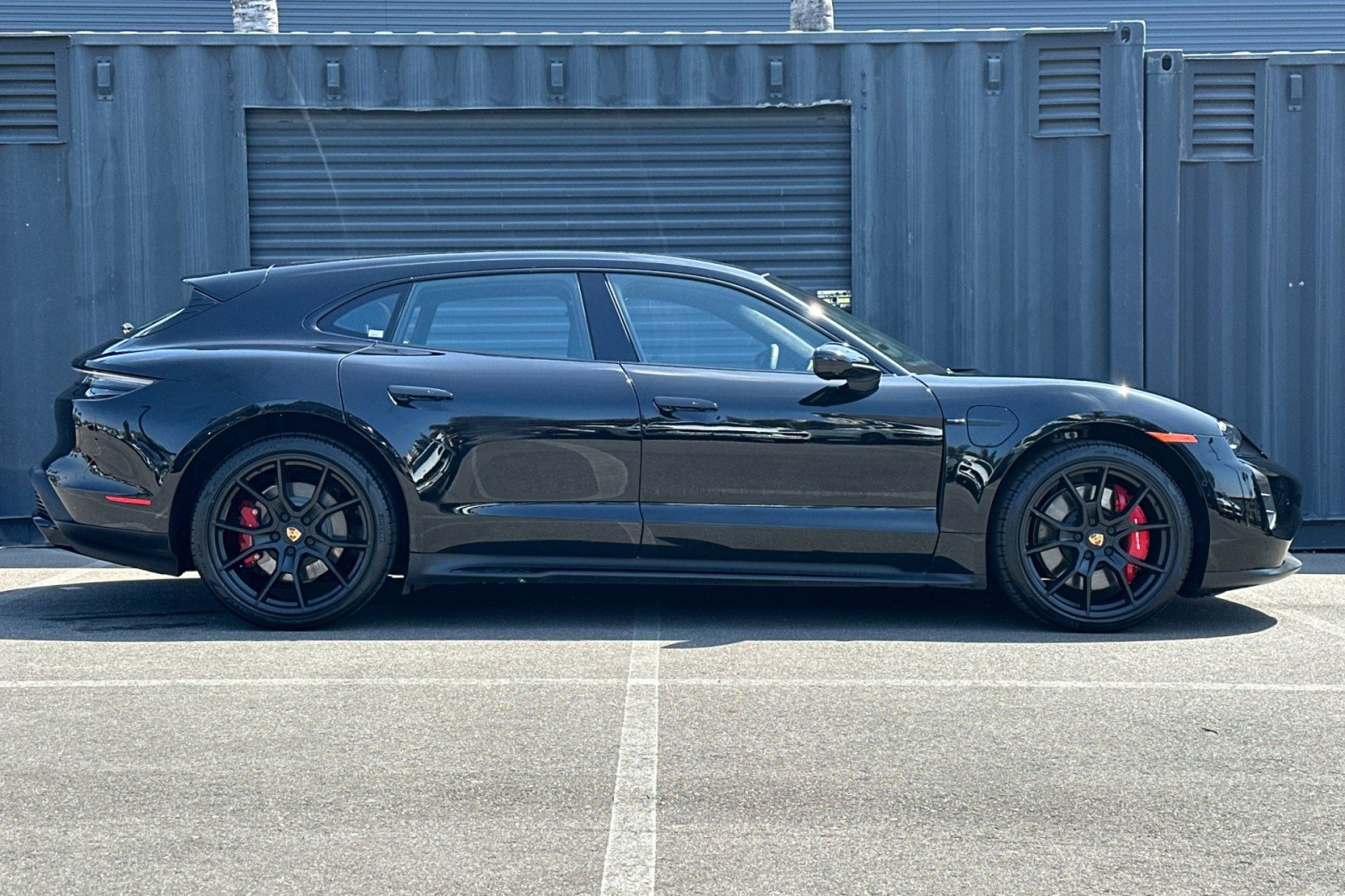 Certified 2023 Porsche Taycan GTS AWD/4WD image 9