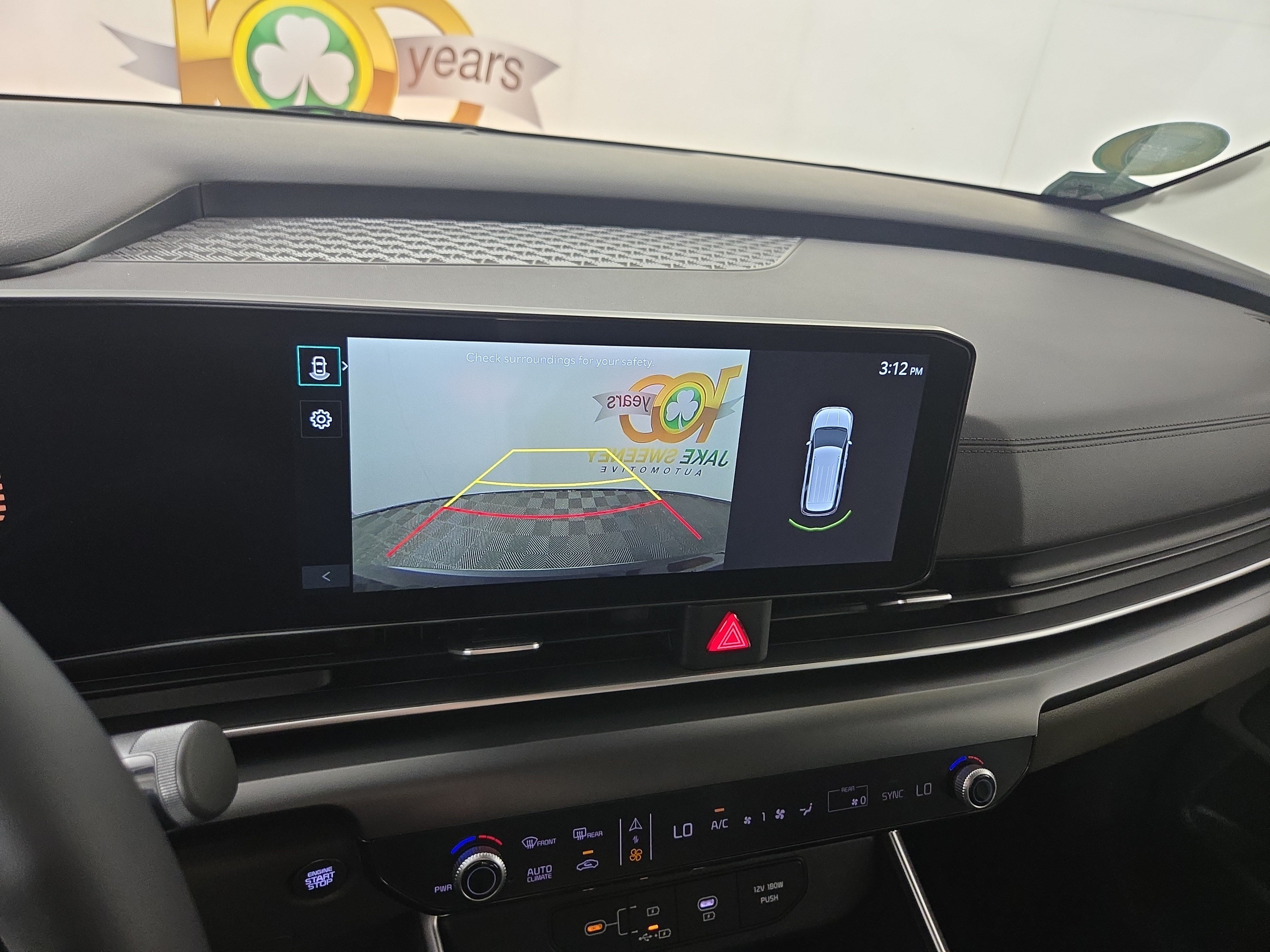 Used 2026 Kia Carnival FWD image 22