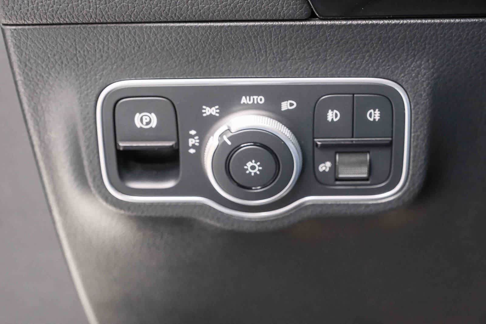 Certified 2026 Mercedes-Benz GLA 250 image 28