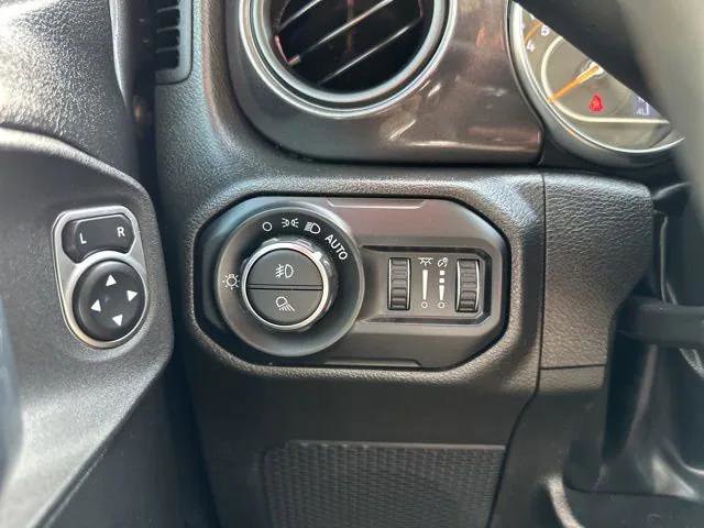 Certified 2022 Jeep Gladiator Sport image 26