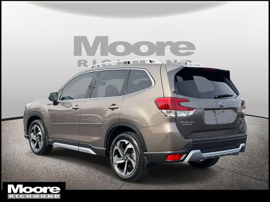 Used 2022 Subaru Forester Touring w/ Popular Package #2 image 6