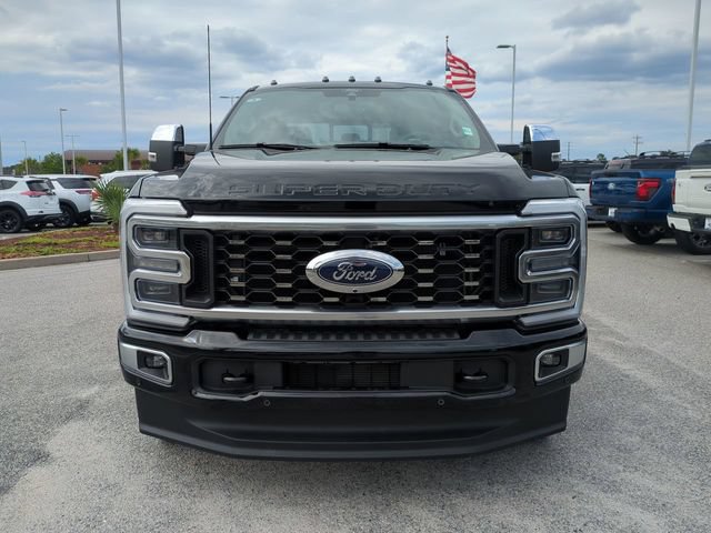 Used 2025 Ford F350 Platinum w/ Platinum Plus Package AWD/4WD image 9