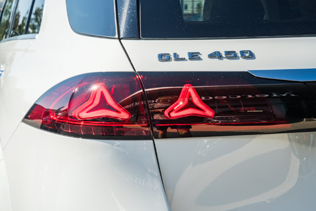 New 2027 Mercedes-Benz GLE 450 4MATIC image 7