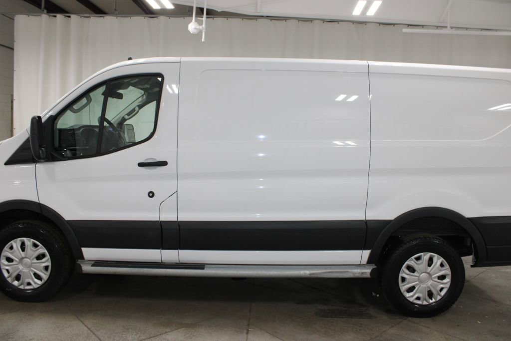 Used 2024 Ford Transit 250 Low Roof w/ Exterior Upgrade Package RWD image 6