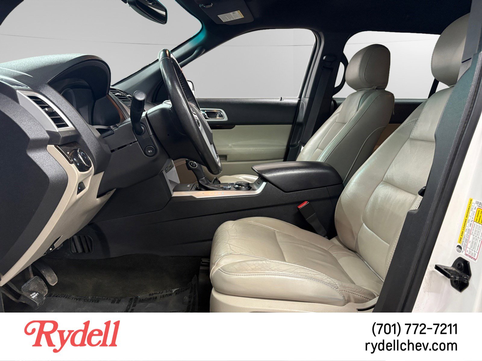 Used 2012 Ford Explorer Limited w/ Class III Trailer Tow Pkg AWD/4WD image 10