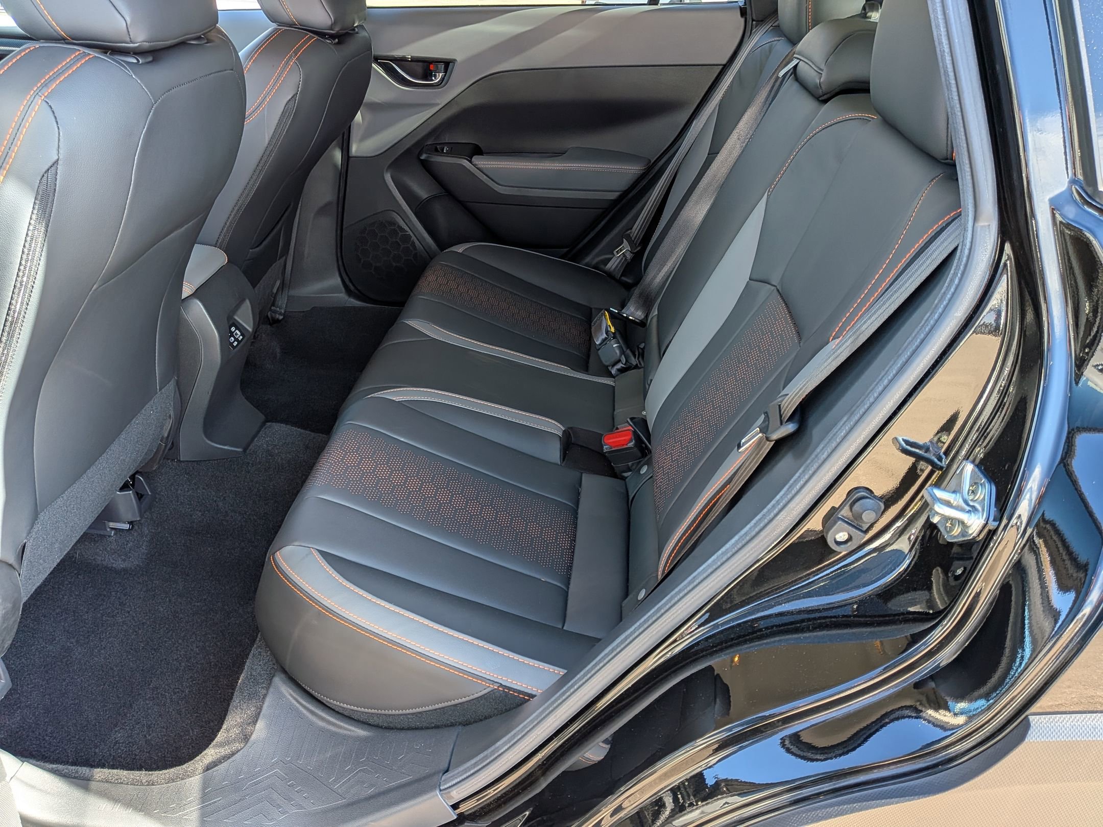 Certified 2025 Subaru Crosstrek 2.5i Limited w/ Crosstrek Mirror Package image 26