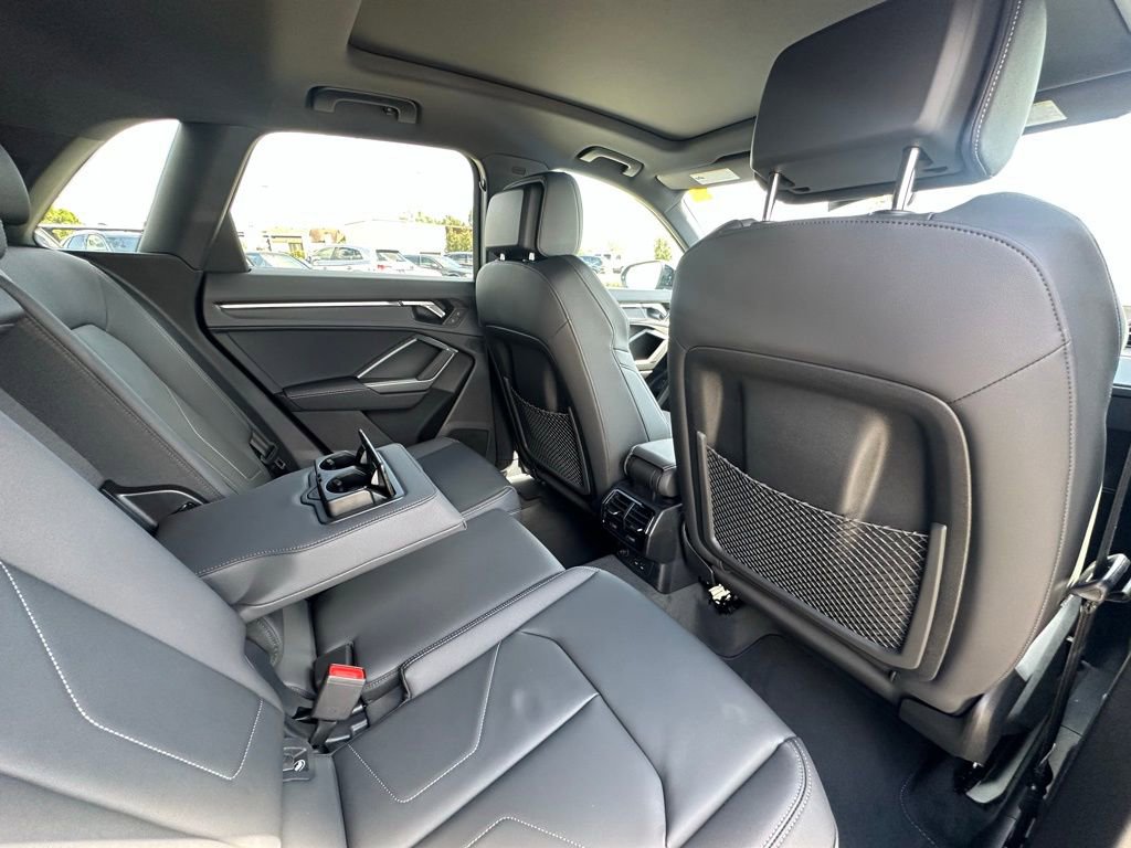 New 2025 Audi Q3 2.0T Premium image 28