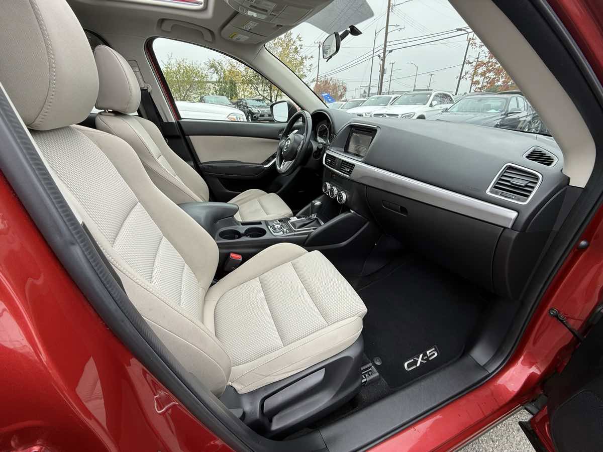 Used 2016 MAZDA CX-5 Touring w/ Bose/Moonroof Package image 13