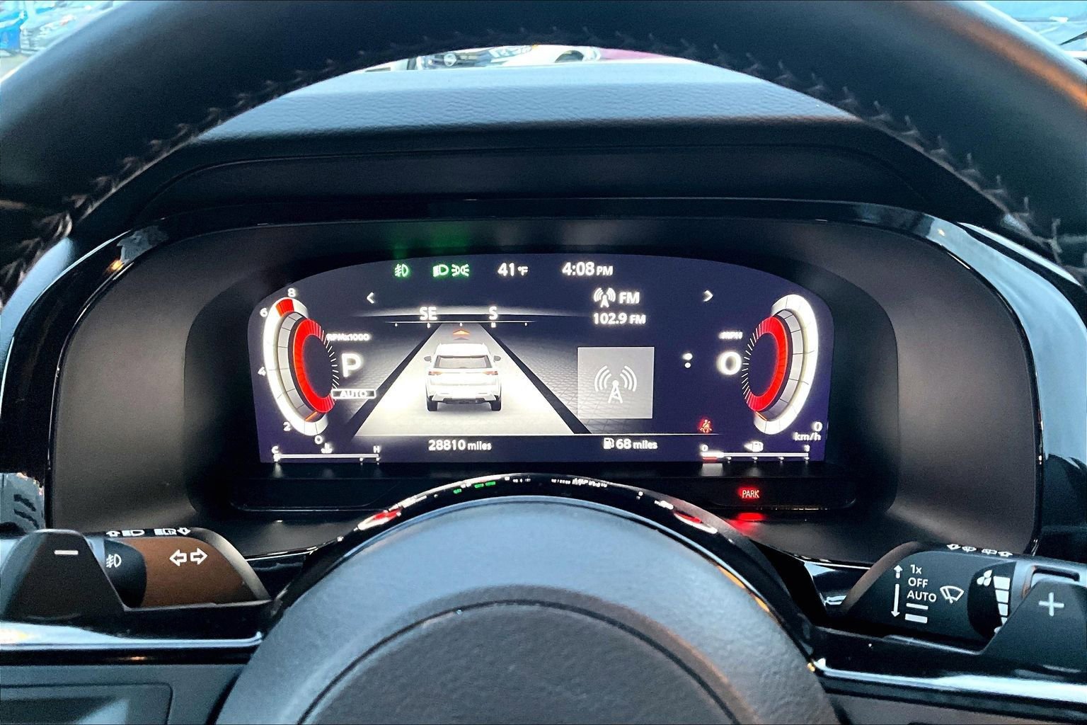 Used 2023 Nissan Pathfinder Platinum image 13