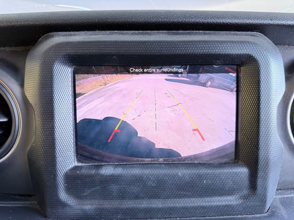 Used 2018 Jeep Wrangler Unlimited Sport S image 18