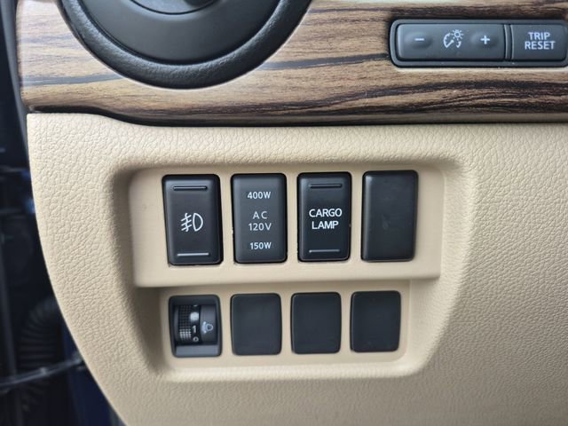 Used 2017 Nissan Titan SL image 26