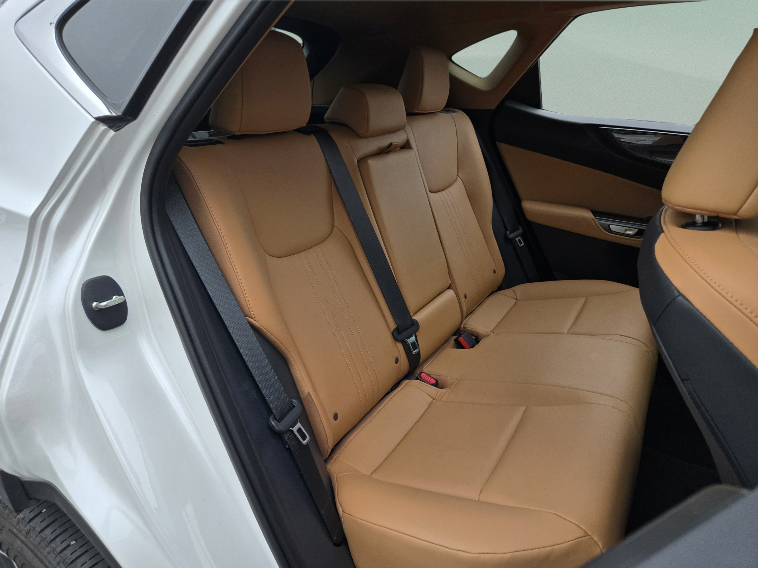 Certified 2025 Lexus NX 350 AWD w/ Premium Package image 24