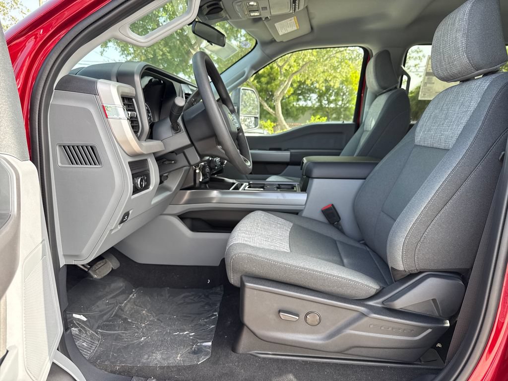 New 2026 Ford F250 XLT w/ Tremor Off-Road Package AWD/4WD image 18