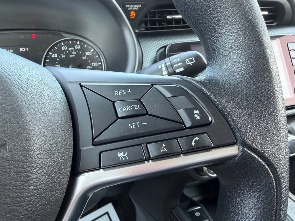 Used 2023 Nissan Kicks SV FWD image 17