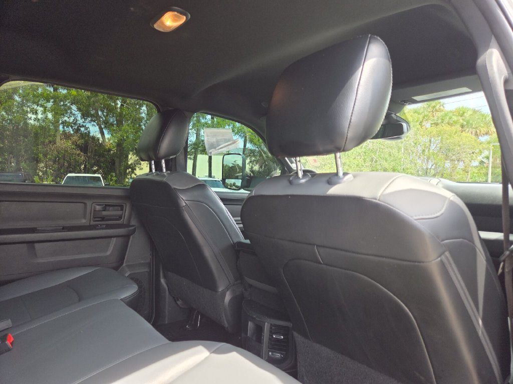 Used 2021 RAM 5500 Tradesman w/ Max Tow Package AWD/4WD image 17