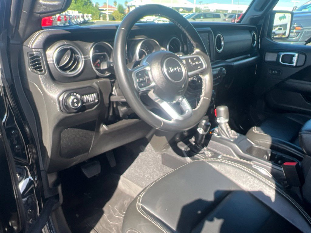 Used 2022 Jeep Gladiator Overland w/ Popular Equipment Package AWD/4WD image 29