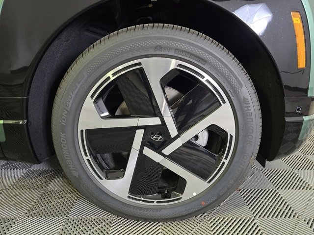 New 2026 Hyundai Ioniq 9 Limited image 3