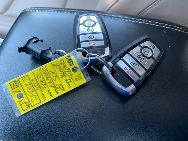 Used 2023 Ford Explorer XLT w/ Equipment Group 202A AWD/4WD image 42
