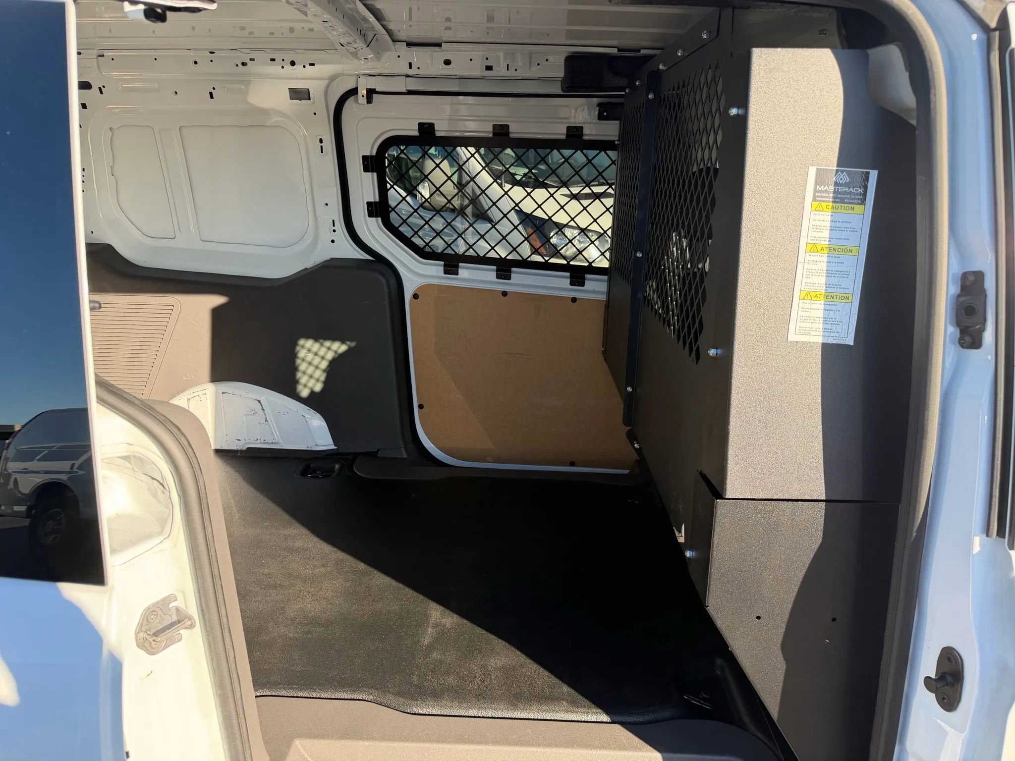 Used 2022 Ford Transit Connect XL image 14