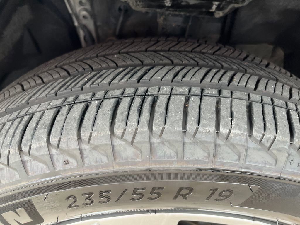 Certified 2024 Toyota RAV4 Limited AWD/4WD image 35