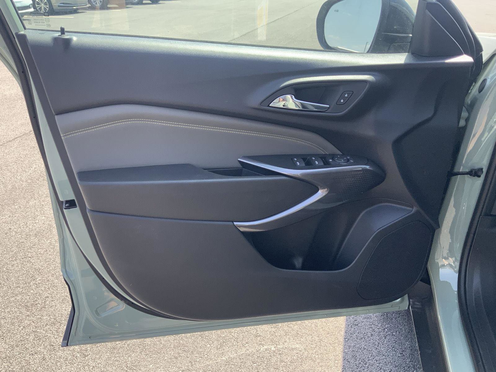 New 2026 Chevrolet Trax ACTIV FWD image 22