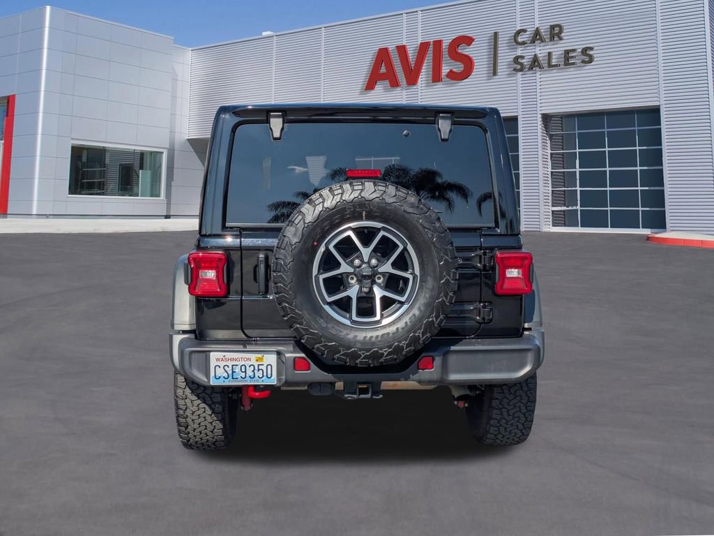 Used 2025 Jeep Wrangler Unlimited Rubicon AWD/4WD image 7