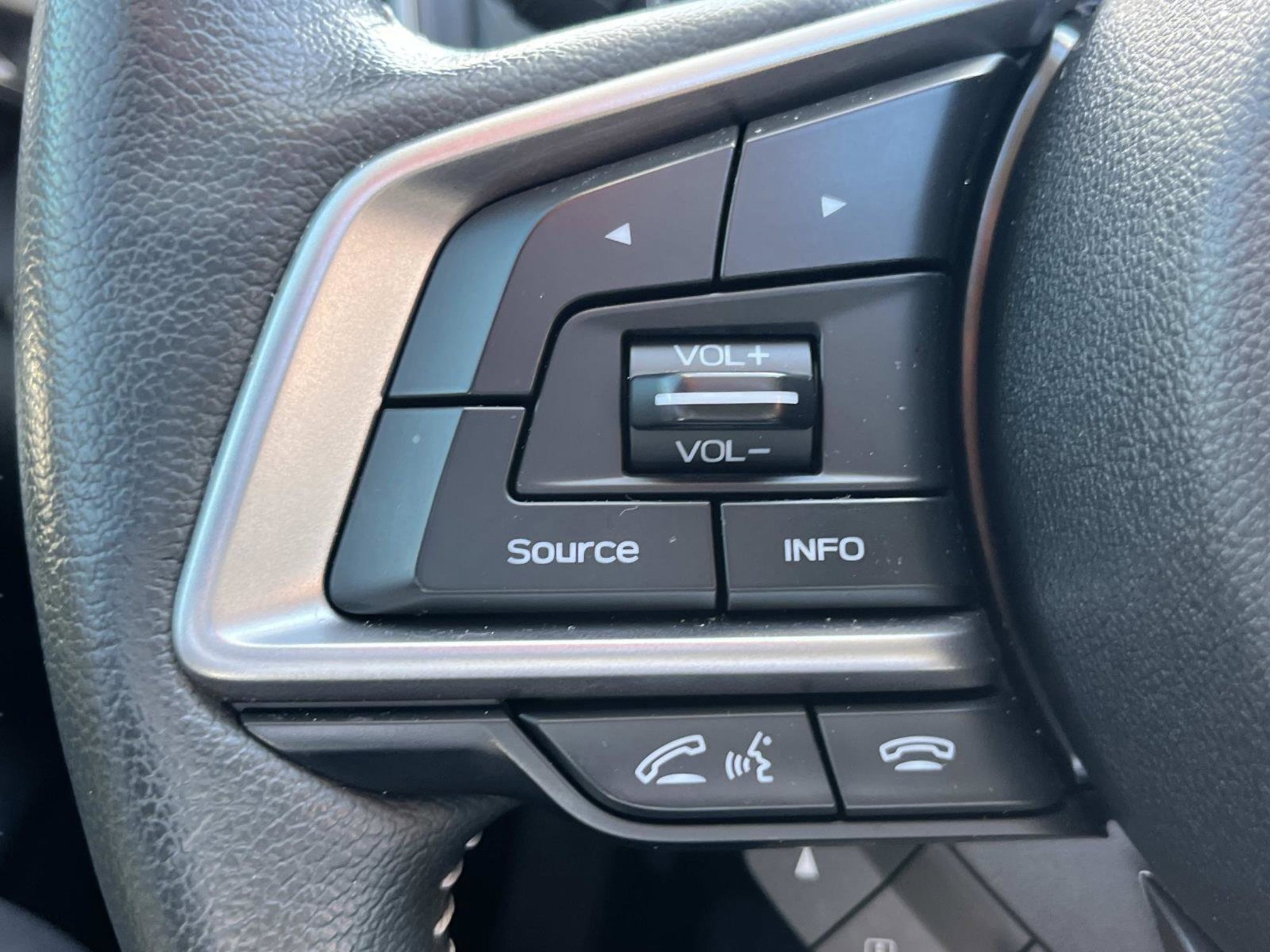 Used 2022 Subaru Forester Limited image 24