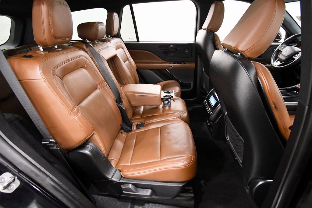 Used 2021 Lincoln Aviator Reserve image 20
