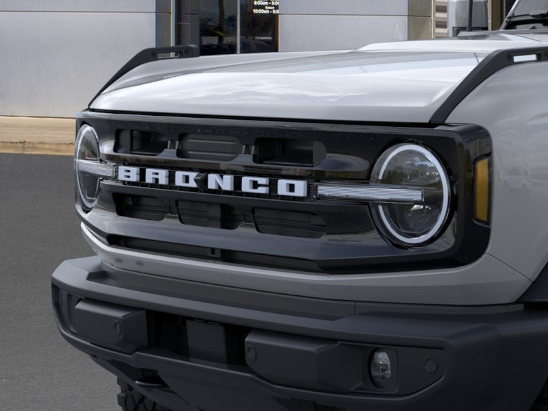 New 2026 Ford Bronco Outer Banks AWD/4WD image 19
