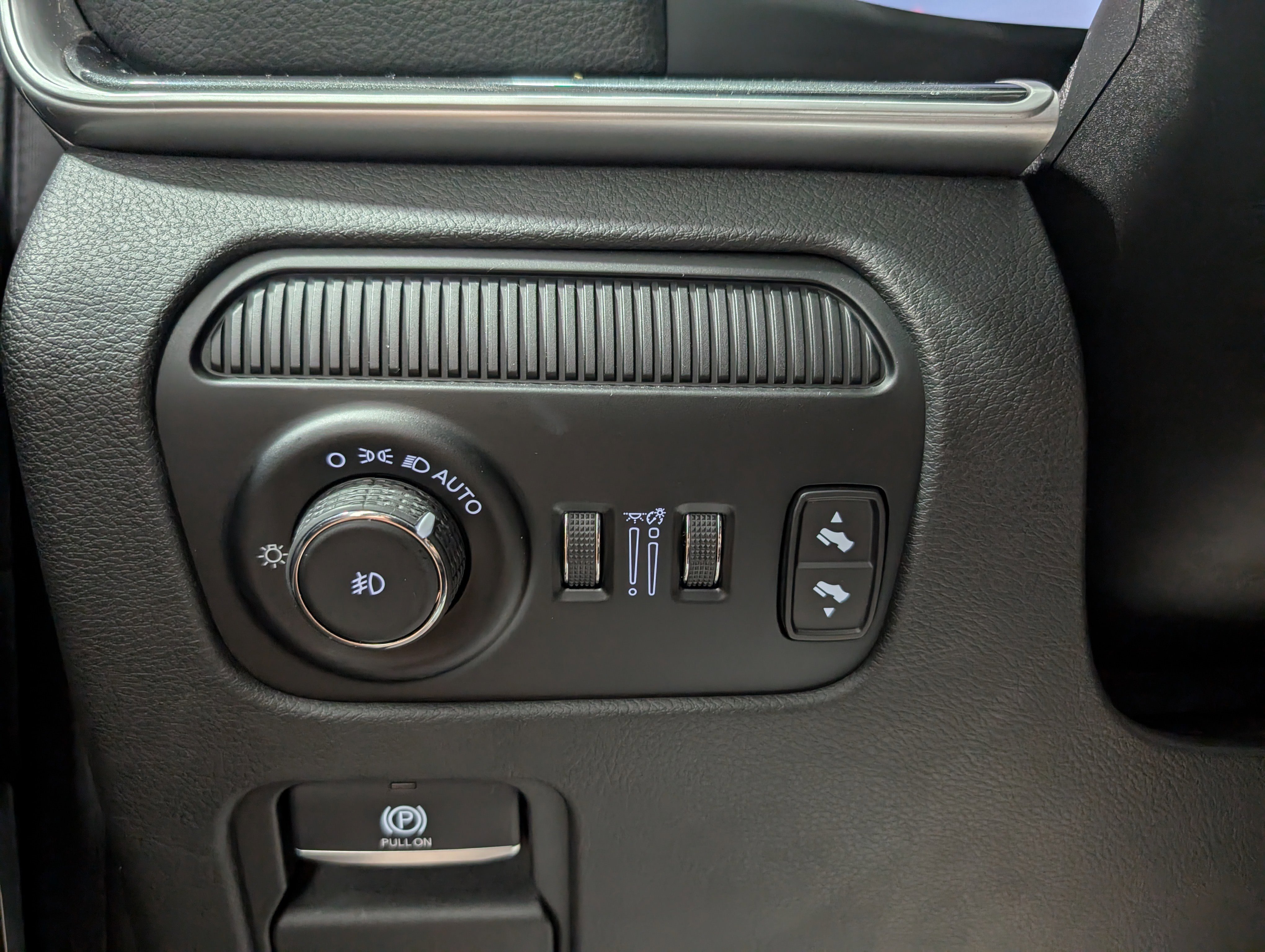 Used 2022 Jeep Wagoneer Series I image 24