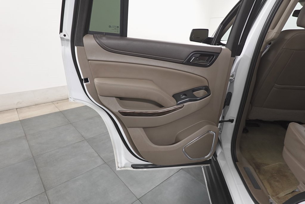 Used 2017 GMC Yukon SLT w/ HD Trailering Package image 21