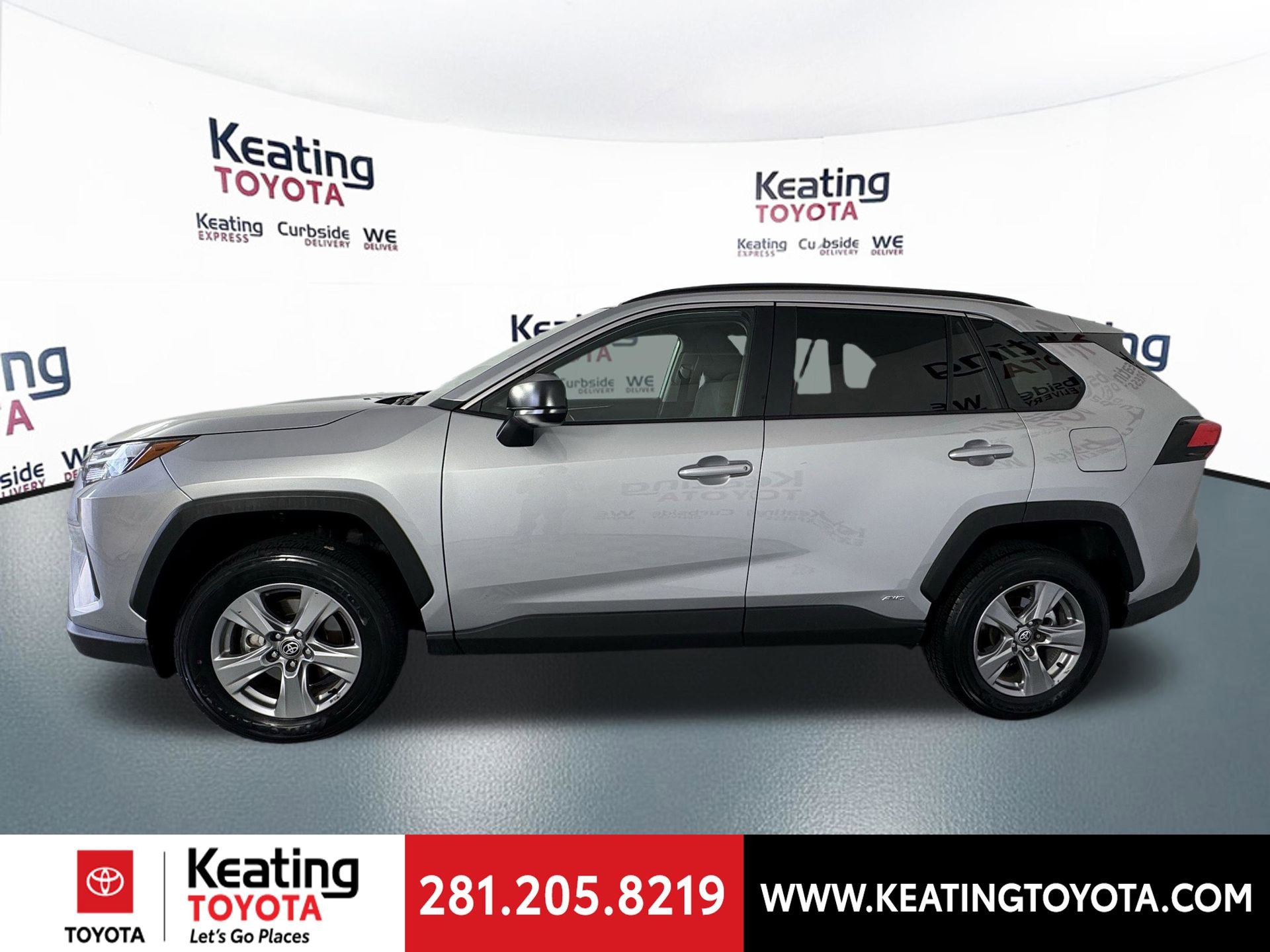 Certified 2025 Toyota RAV4 LE image 9