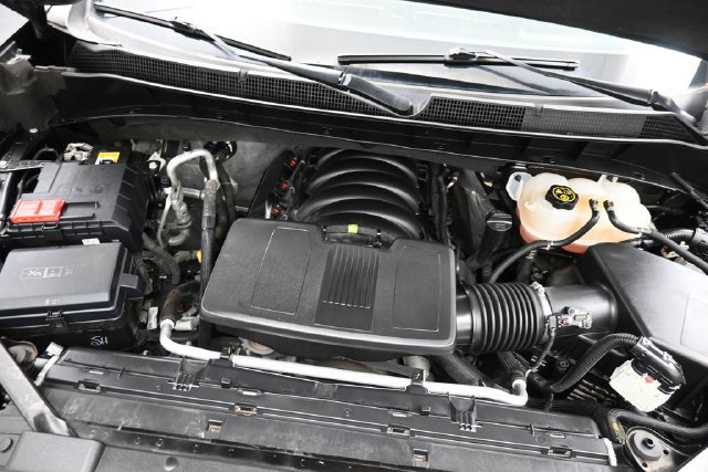 Used 2023 Chevrolet Silverado 1500 LT AWD/4WD image 35